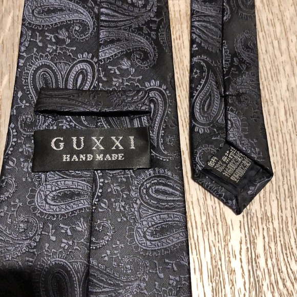 Guxxi handmade black tie - Picture 3 of 6